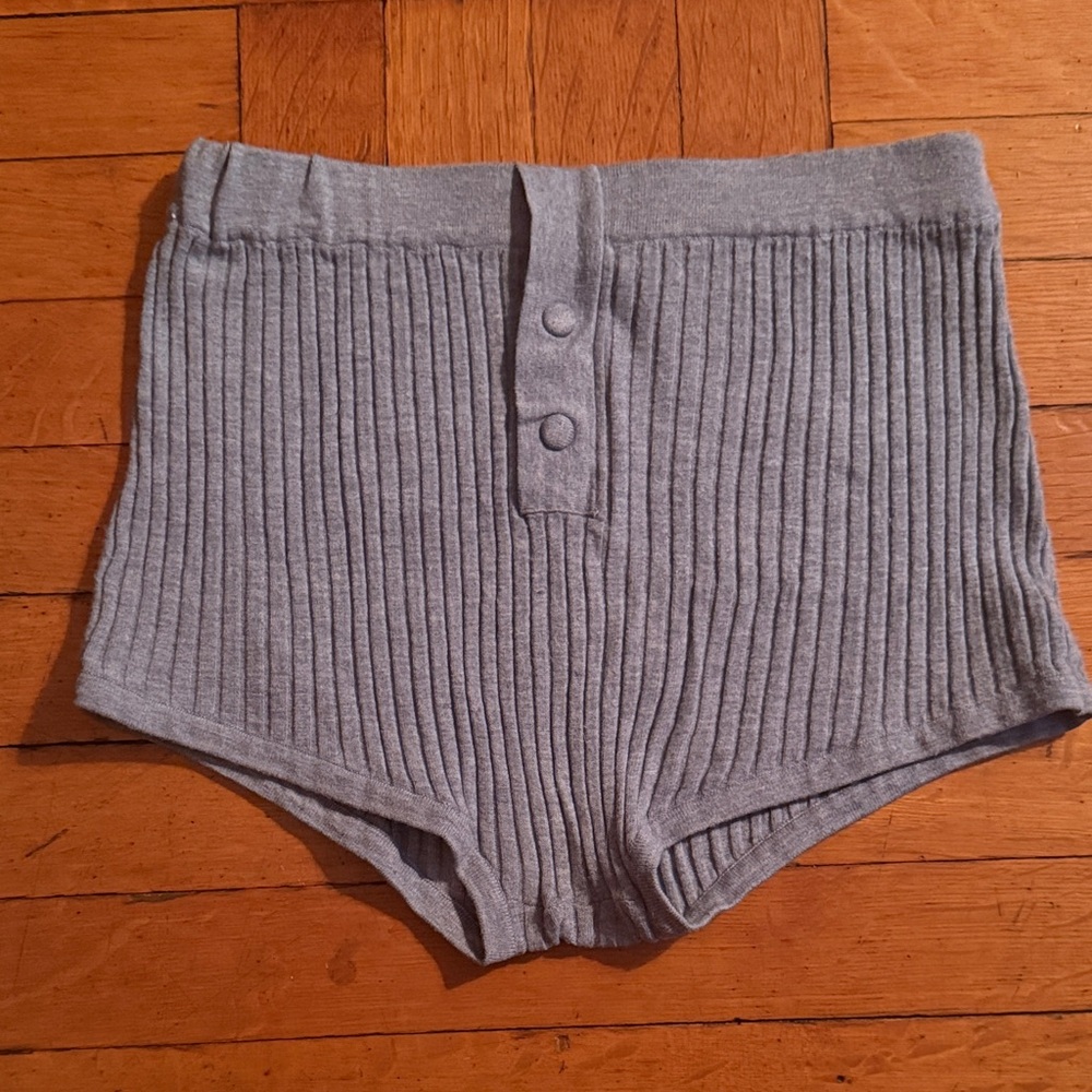 Live The Process Gray Ribbed Shorts